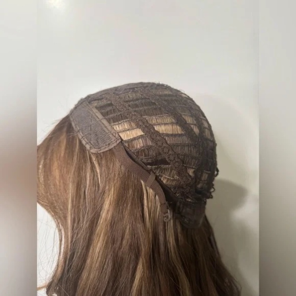 Long Wavy Wig with Curtain Bangs – Medium Brown with Soft Caramel Highlights - Picture 6 of 13